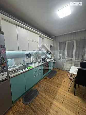 Продаж Будинок 5-кімнатний на Пасічна вул., 8/2 Kiev