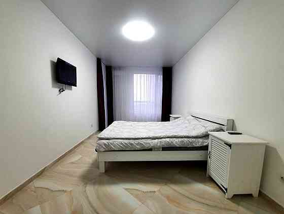 Оренда Квартира 1-кімнатна, 10/26 поверх на ул. Осокорская, 2а Київ