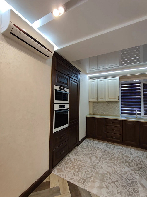 Велика 3-кімнатна квартира з дизайнерським ремонтом, Кропивницький - фото 20