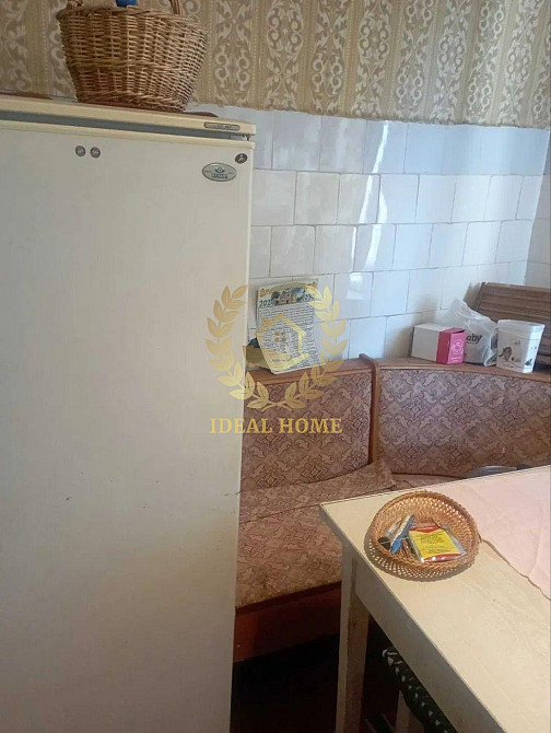 Продаж Квартира 3-кімнатна, 9/9 поверх на Дубровицкая ул., 5 Киев - изображение 2