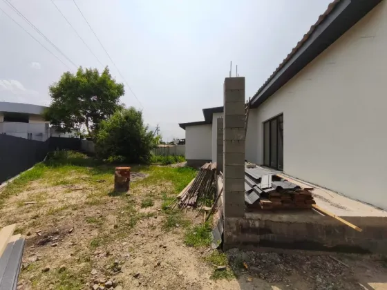 For sale 1-storey House with land 7 ares 130 sq.m 3 rooms at Олександрівська Uzhhorod