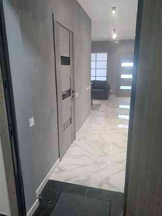 Продаж Квартира 2-кімнатна, 21/30 поверх на бажана, 17 Київ