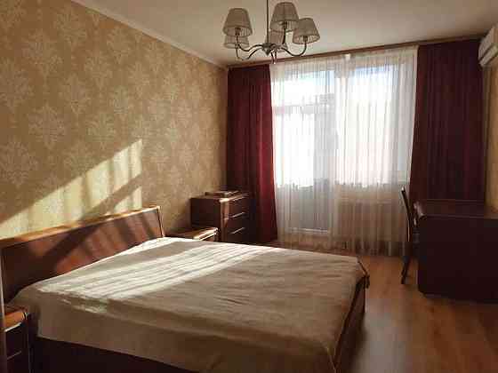 Оренда Квартира 2-кімнатна, 12/15 поверх на ул. Михаила Ломоносова Kiev