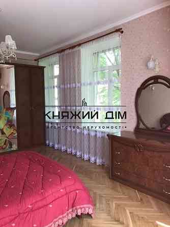 Простора, роздільна 4-х к. Кв. на Липках, м. Арсенальна. № 1128891 Kiev