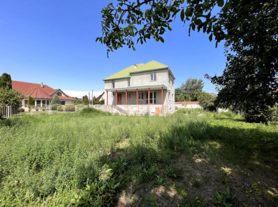 Продам будинок в с.Фонтанка (ТЦ "Рівʼєра") Фонтанка