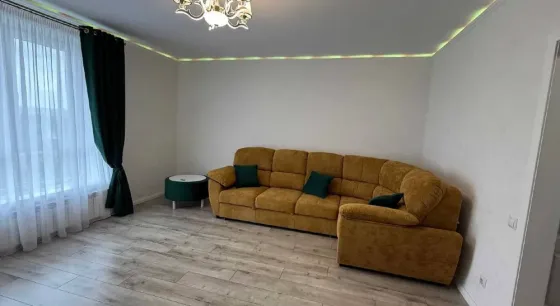 For sale 3-room Apartment 83 sq.m Національної Гвардії Ivano-Frankivs'k