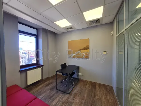 For rent Office Spaces area 91 sq.m floor 4 Kiev Воздвиженська 41 Kiev