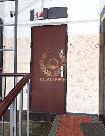 Продаж Квартира 1-кімнатна на Полесская ул., 12 Київ