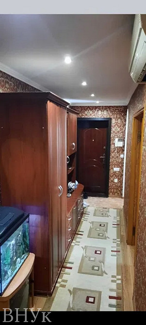 Продаж Квартира 3-кімнатна, 6/9 поверх на Ветеранів Луцьк - фото 1