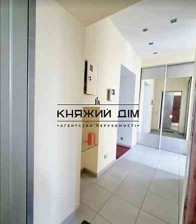 Оренда Квартира 2-кімнатна, 4/8 поверх на Заньковецкой ул. Киев