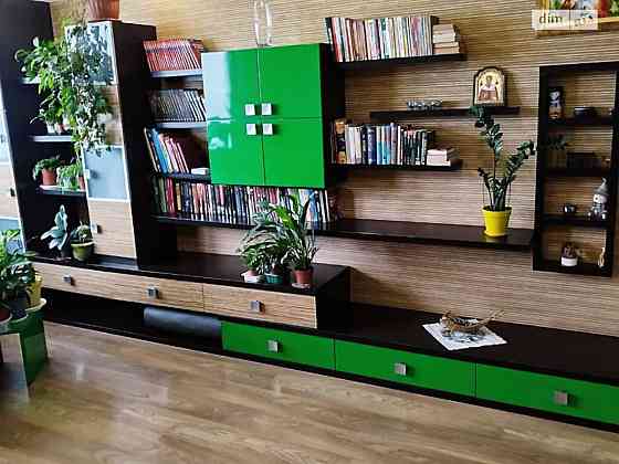 Продаж Квартира 1-кімнатна, 27/33 поверх на Харківське шосе, 19А Kiev