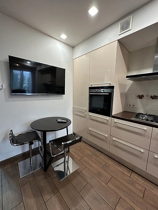 Продаж Квартира 2-кімнатна, 7/12 поверх на Победы наб., 42с Дніпро - фото 4