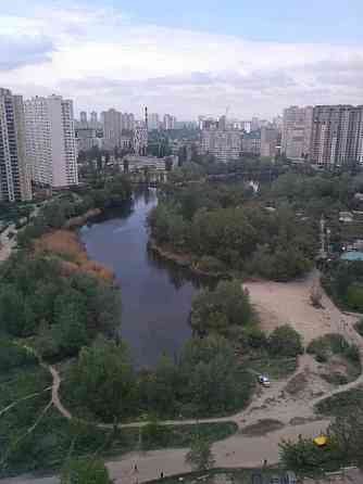 Оренда Квартира 3-кімнатна, 20/25 поверх на Ахматової, 26 Киев