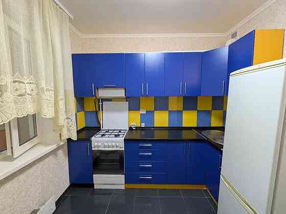 Оренда Квартира 1-кімнатна, 10/10 поверх на Драгоманова, 11 Київ