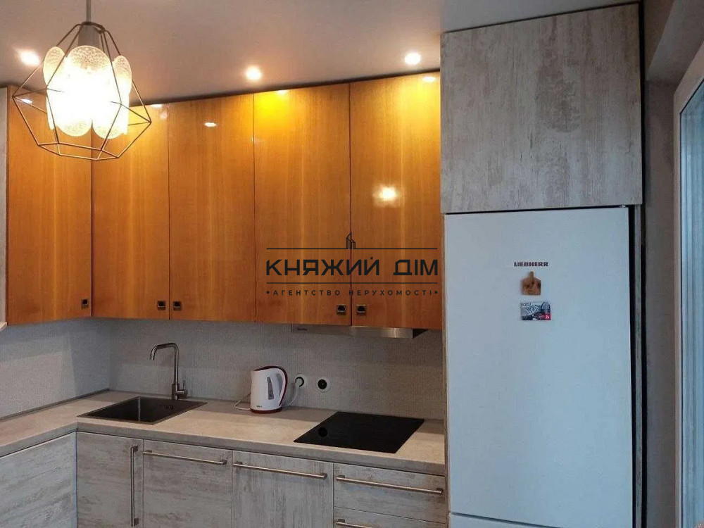 Продаж Квартира 2-кімнатна, 27/27 поверх на Вишняковская ул. Київ - фото 6