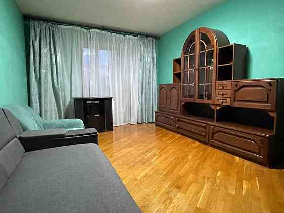 Оренда Квартира 3-кімнатна, 4/9 поверх на Оболонський проспект, 22 Киев