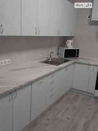 Оренда Квартира 1-кімнатна, 13/19 поверх на ул. Сечевых Стрельцов Kiev