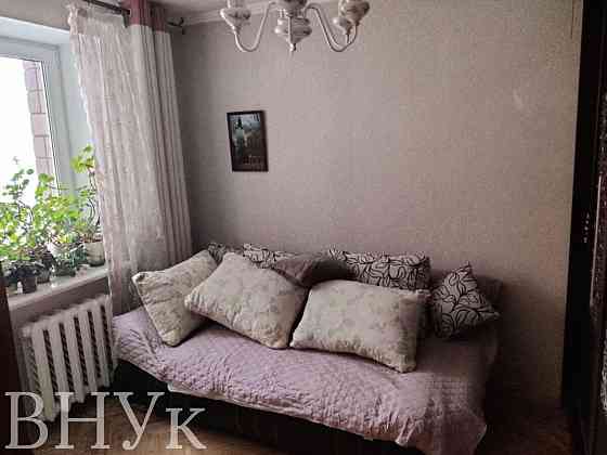 Продаж Квартира 3-кімнатна, 15/15 поверх на вул. Довженка Львов