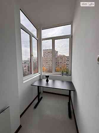 Оренда Квартира 3-кімнатна, 9/10 поверх на вул. Жилянська, 30А Kiev