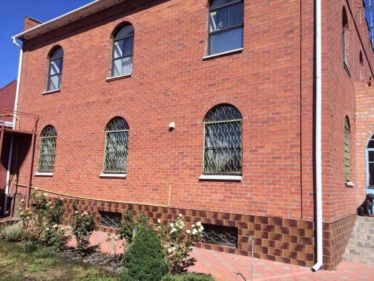 Продам 3-х этажный дом в Фонтанке-2 (ТЦ "Ривьера") Фонтанка - фото 1