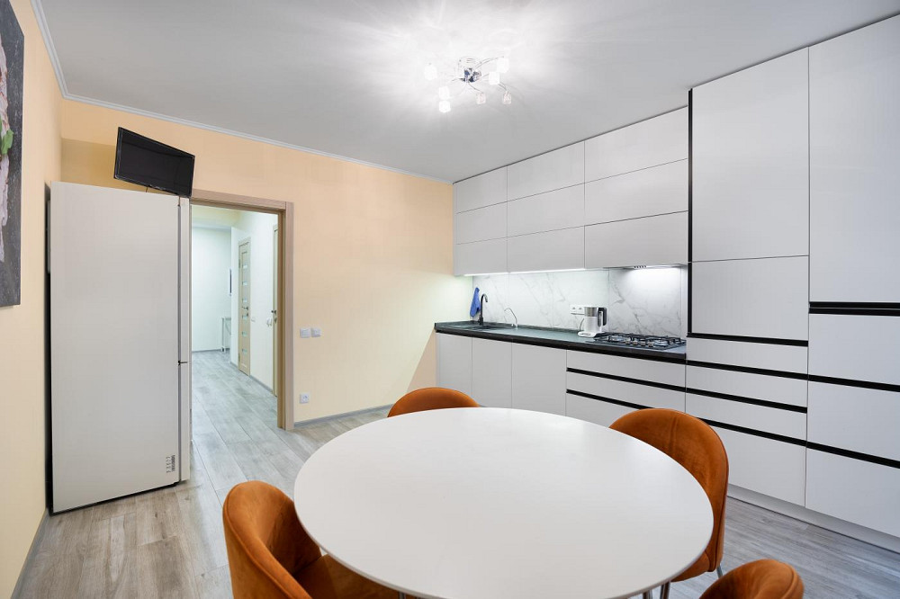 Продаж Квартира 3-кімнатна, 1/9 поверх на вул. Рубчака Івана Львов - изображение 2