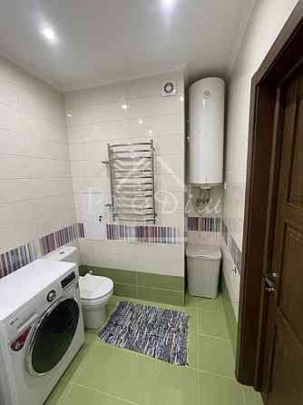 Оренда Квартира 2-кімнатна, 8/26 поверх на Юрія Кондратюка вул., 5 Киев