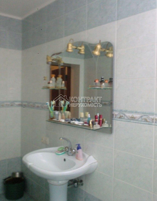 Продаж Будинок 9-кімнатний на вул. Соборная  - фото 2