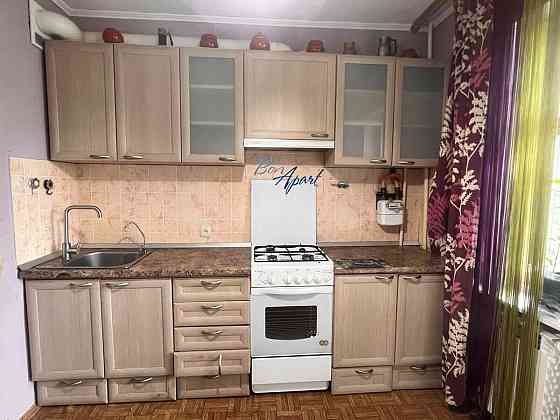 Оренда Квартира 2-кімнатна, 10/10 поверх на Ревуцького, 8 Киев