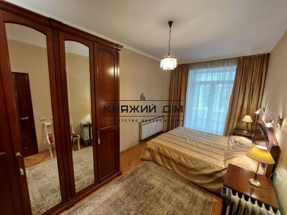 Оренда 3-х к. квартири на Печерську м. Арсенальна. № 11203769 Київ - фото 1