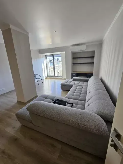 Оренда Квартира 3-кімнатна, 6/10 поверх на ул. Нижний Вал, 27-29 Київ - фото 1