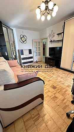 Продаж 3х кімнатної метро Харківська КОД: № 21146201 Киев