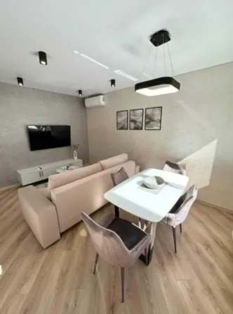 Продажа 3к Квартира 108 кв.м 42 Жемчужина Одесса