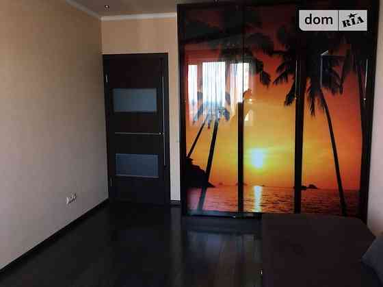 Оренда Квартира 1-кімнатна, 22/25 поверх на ул. Юрия Шумского, 3г Київ