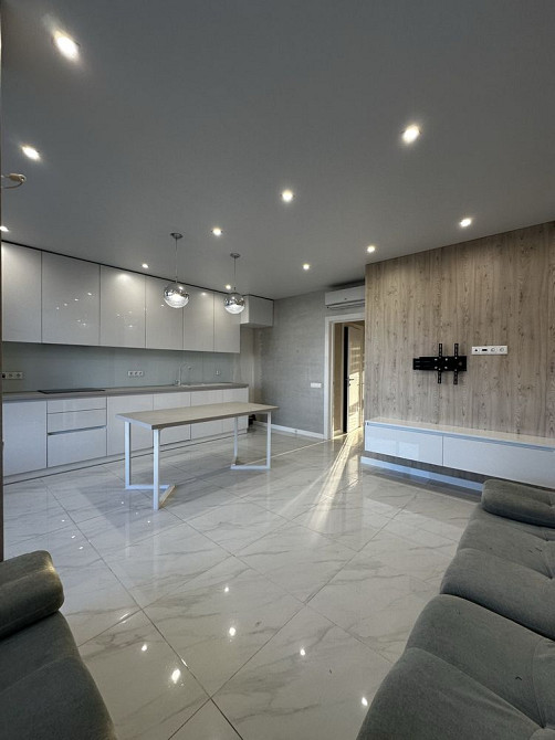 Продаж Квартира 3-кімнатна, 24/25 поверх на Нижньоключова вул., д. 14 Kiev - photo 4