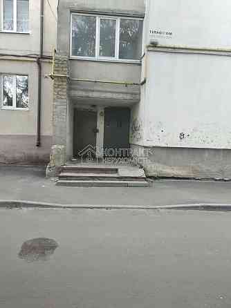 Продаж Квартира 5-кімнатна, 5/6 поверх на вул. Снігурівський провулок Kharkiv