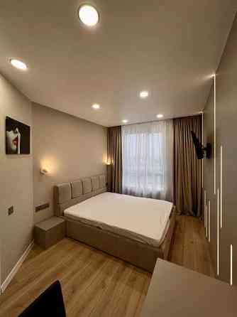 Оренда Квартира 1-кімнатна, 21/26 поверх на ул. Елены Телиги, 25 Kiev