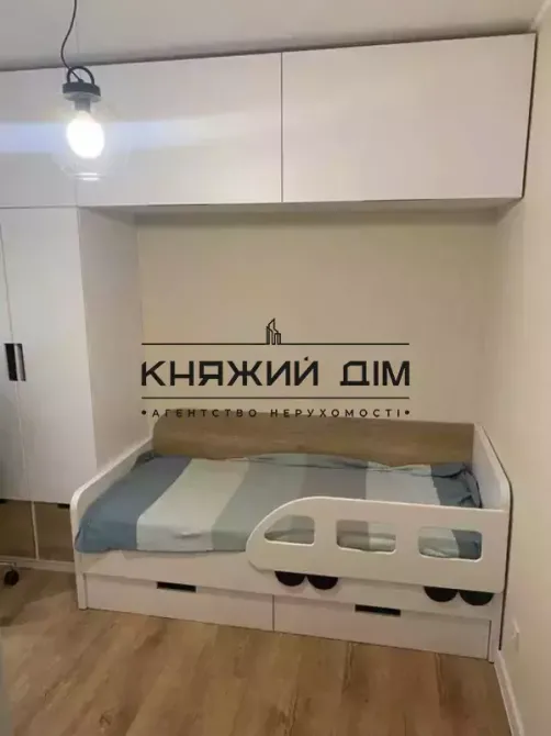 Продаж Таун хаузу С. Святопетрівське 80 м. 2 поверхрвий код 2211766  - фото 4