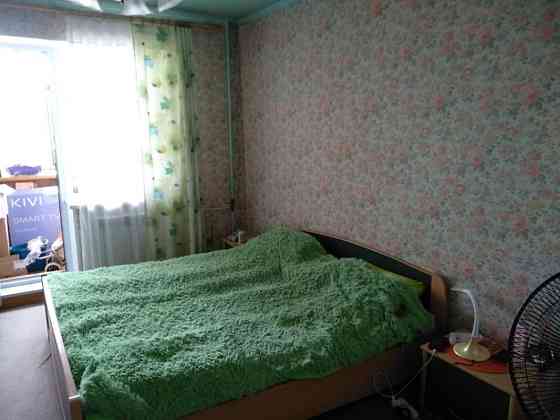 Оренда Квартира 3-кімнатна, 10/10 поверх на ул. Ревуцкого, 34 Київ