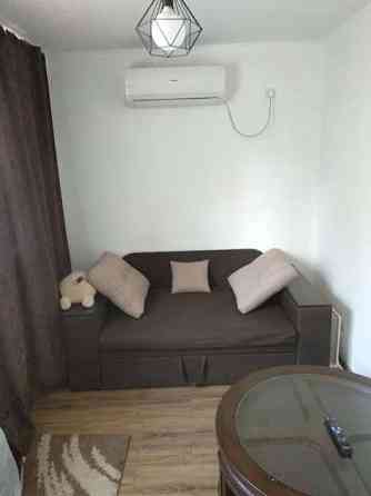 Оренда Квартира 2-кімнатна, 1/18 поверх на ул. Вишняковская, 7а Kiev