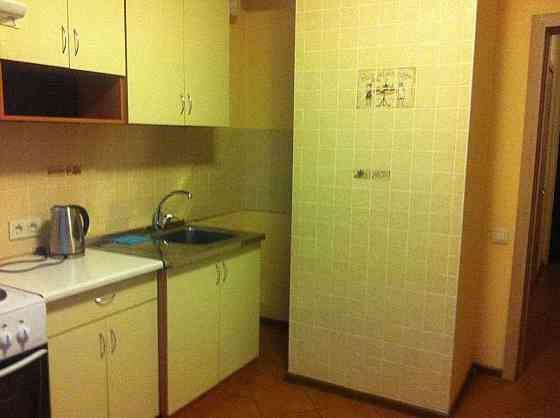 Оренда Квартира 1-кімнатна, 15/22 поверх на ул. Краковская Kiev