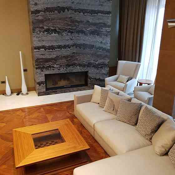 Продаж Квартира 4-кімнатна, 23/24 поверх на Генуэзская ул., 1 Одеса