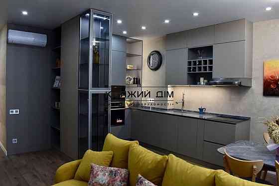 Продаж 1-кімнатної квартири в ЖК Новопечерська Вежа Kiev