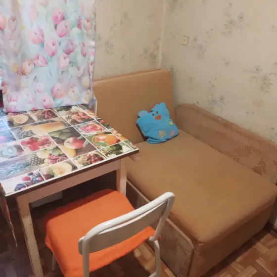 I will rent a simple - modest 1-room apartment on Cheryomushki street Kosmonavtov/Ost. 
