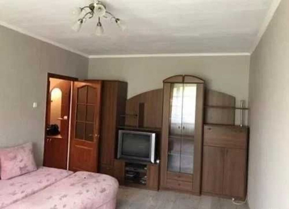 Оренда Квартира 1-кімнатна, 1/9 поверх на Героїв Дніпра, 75 Київ - фото 2