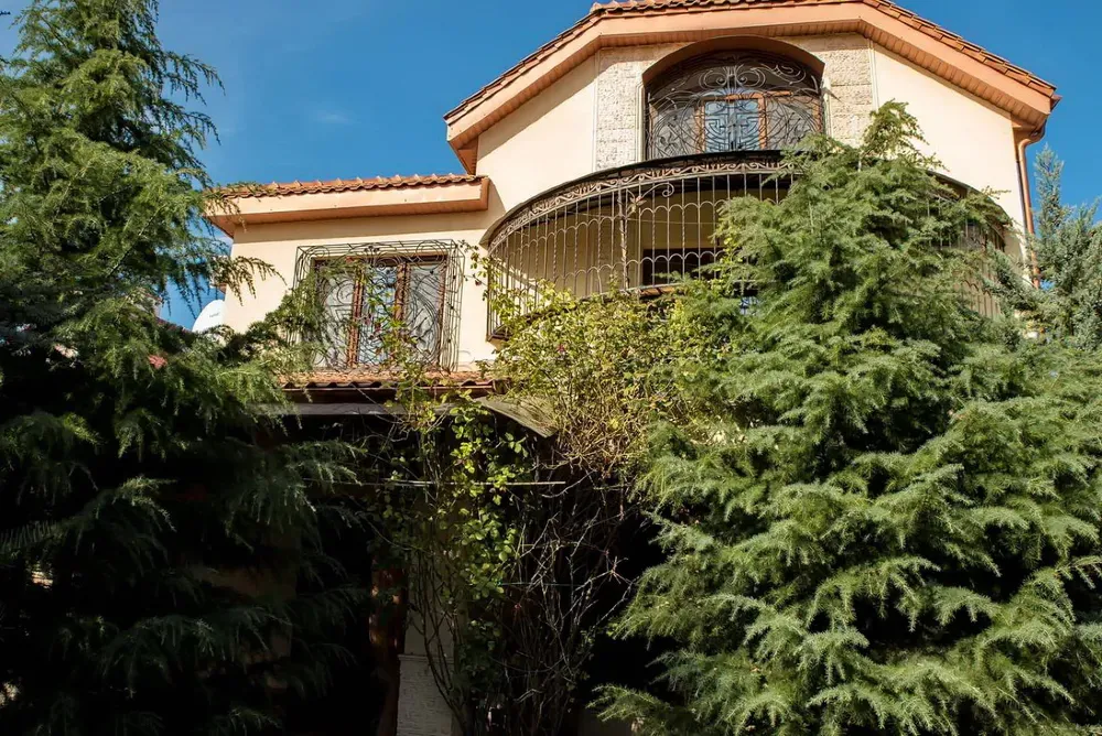 For rent 3-storey House with land 4 ares 250 sq.m 5 rooms at Фонтанская дорога,76 Odessa - photo 2