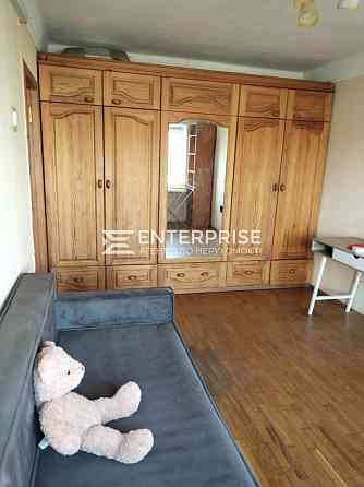 Продаж Квартира 2-кімнатна, 5/5 поверх на вул. Івана Котляревського Kiev