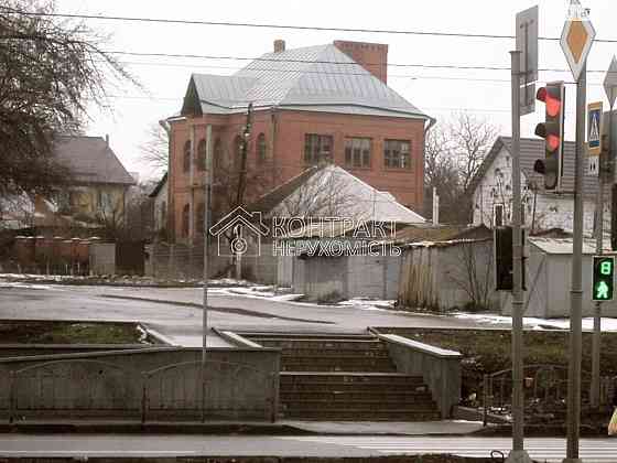 Продаж Будинок 8-кімнатний на вул. Фронтовая Харків