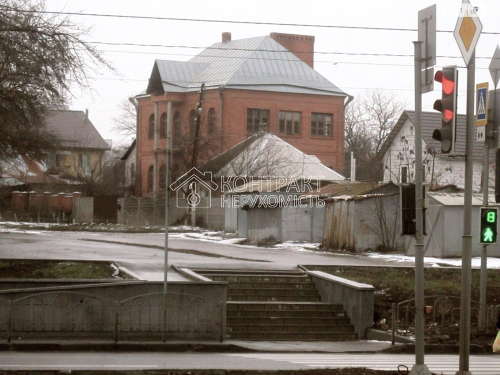 Продаж Будинок 8-кімнатний на вул. Фронтовая Харків - фото 1