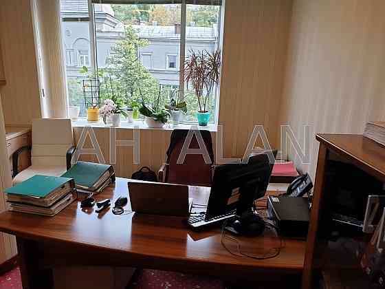 Оренда офісне приміщення на вул. Дарвіна приміщень - 10, поверх - 5/5 Київ