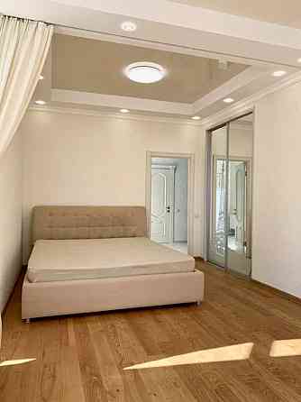 Продаж Квартира 1-кімнатна, 14/25 поверх на Євгена Коновальця вул. (Щорса), 34а Kiev